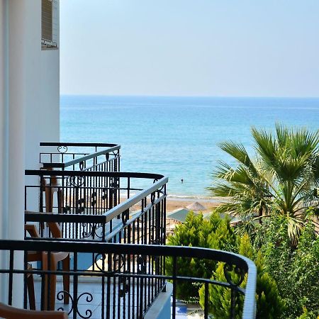 Gumuldur Mavi Deniz Hotel エクステリア 写真