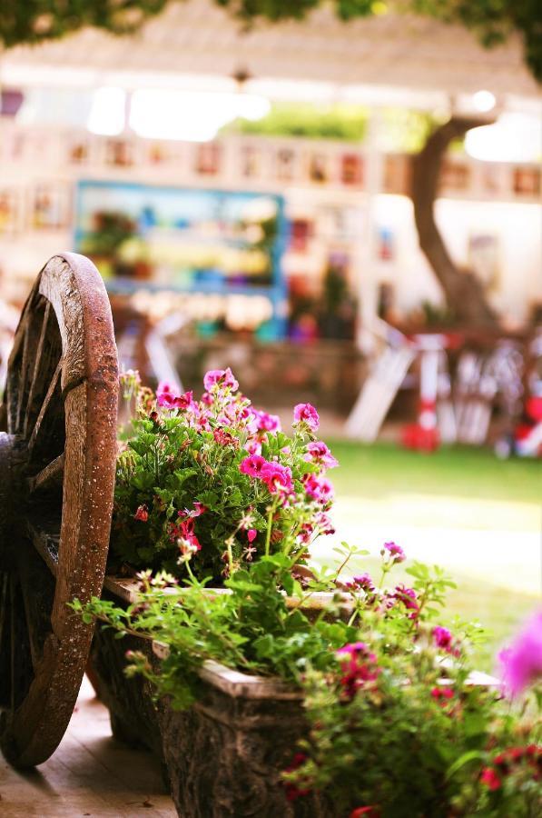 Gumuldur Mavi Deniz Hotel エクステリア 写真