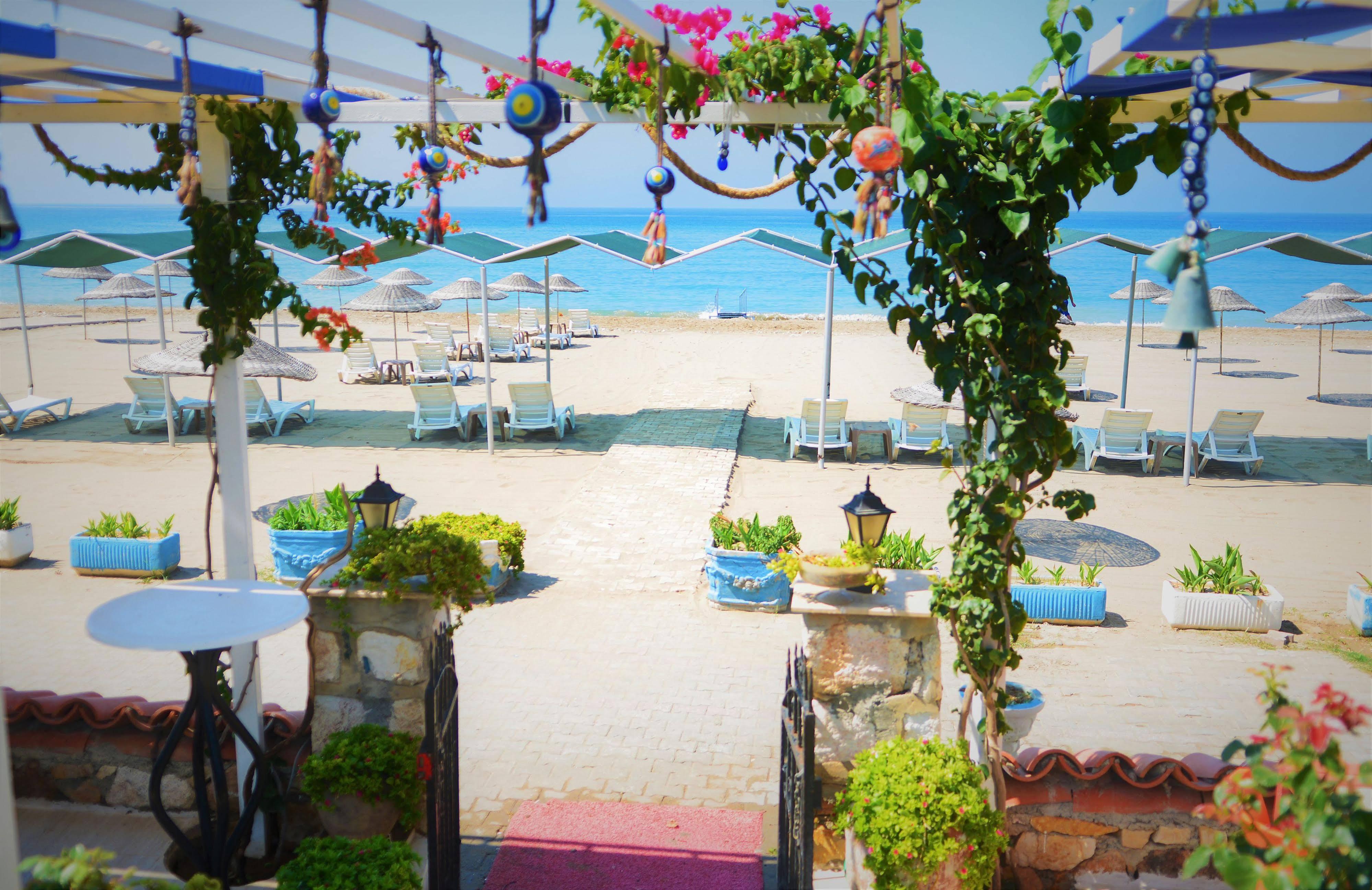 Gumuldur Mavi Deniz Hotel エクステリア 写真