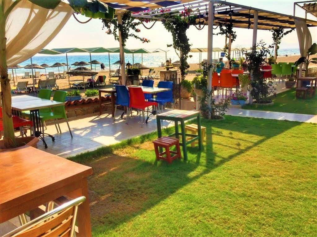 Gumuldur Mavi Deniz Hotel エクステリア 写真